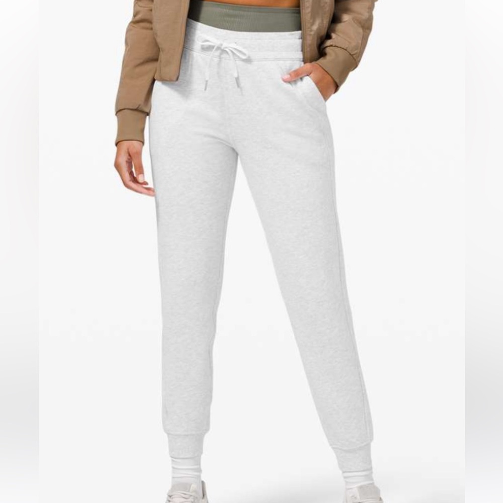 Lululemon Scuba Joggers